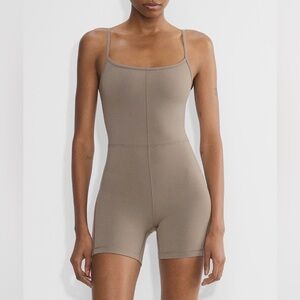 Aritzia Wilfred Blush Bodysuit